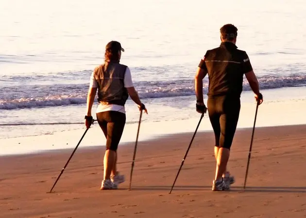 Nordic walking in spiaggia a Rimini