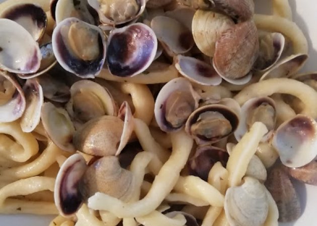 Strozzapreti alle vongole