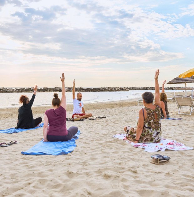Yoga Yoga