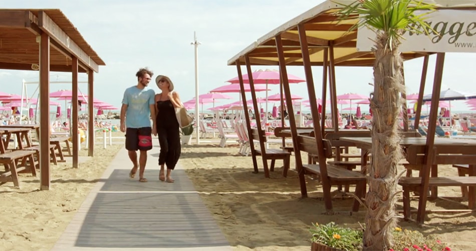 Divertimenti e Animazione in spiaggia | Hotel Villa Perazzini Divertimenti e Animazione in spiaggia | Hotel Villa Perazzini